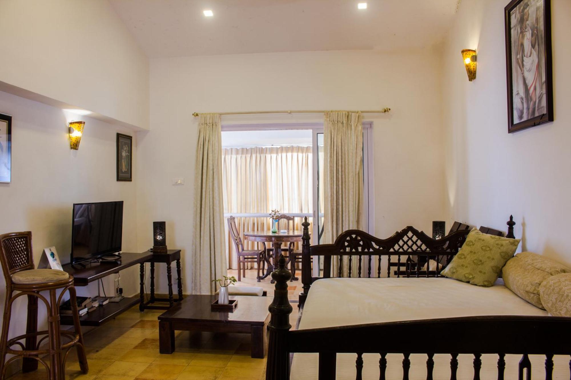 Shikara Beach Resort Cavelossim Eksteriør billede