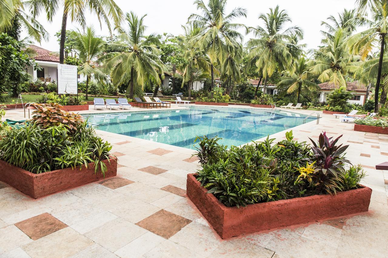 Shikara Beach Resort Cavelossim Eksteriør billede