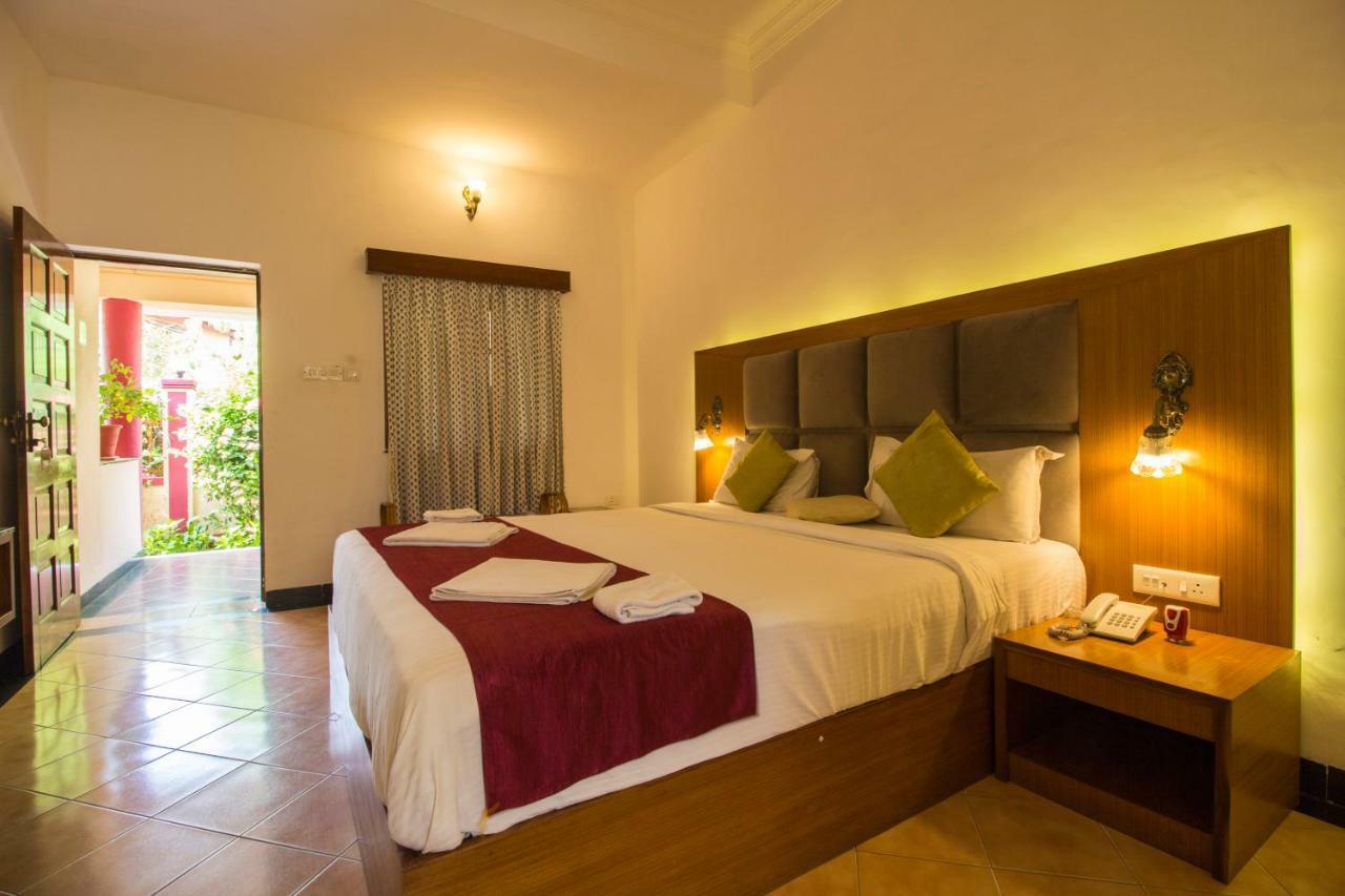 Shikara Beach Resort Cavelossim Eksteriør billede
